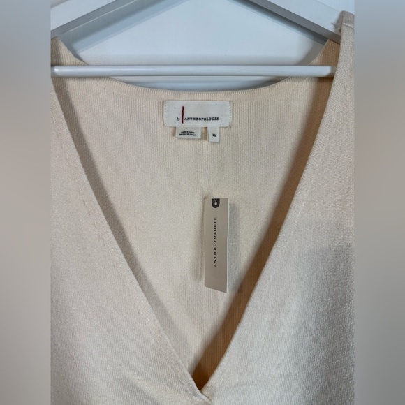 NWT By Anthropologie Women’s Ivory Oversized V-Neck Button Front Vest - Size XL - Picture 3 of 9